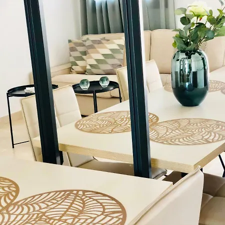 Canaryislandshost L My Nest Nazaret